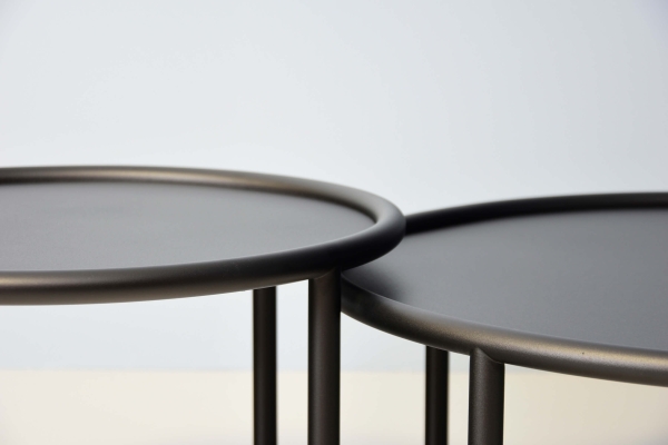 Couchtisch rund aus Stahl in Schwarz, pulverbeschichtet, minimalistisch, take me home
