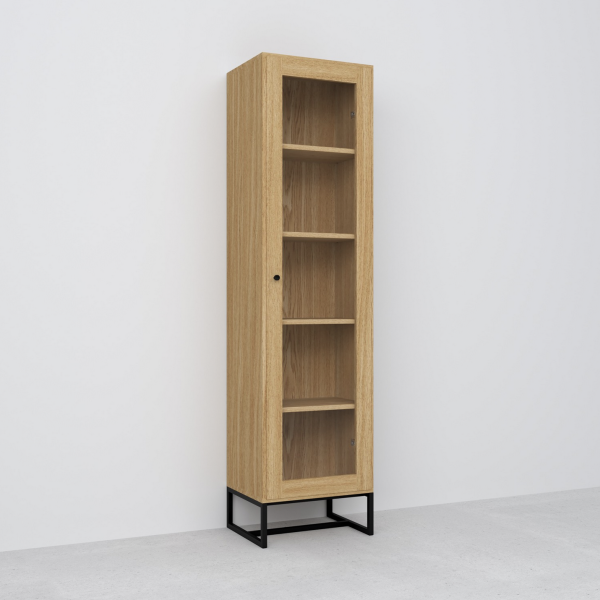 Vitrine Lofty aus Eichenholz, Gestell aus pulverbeschichtetem Stahl - artigo.at